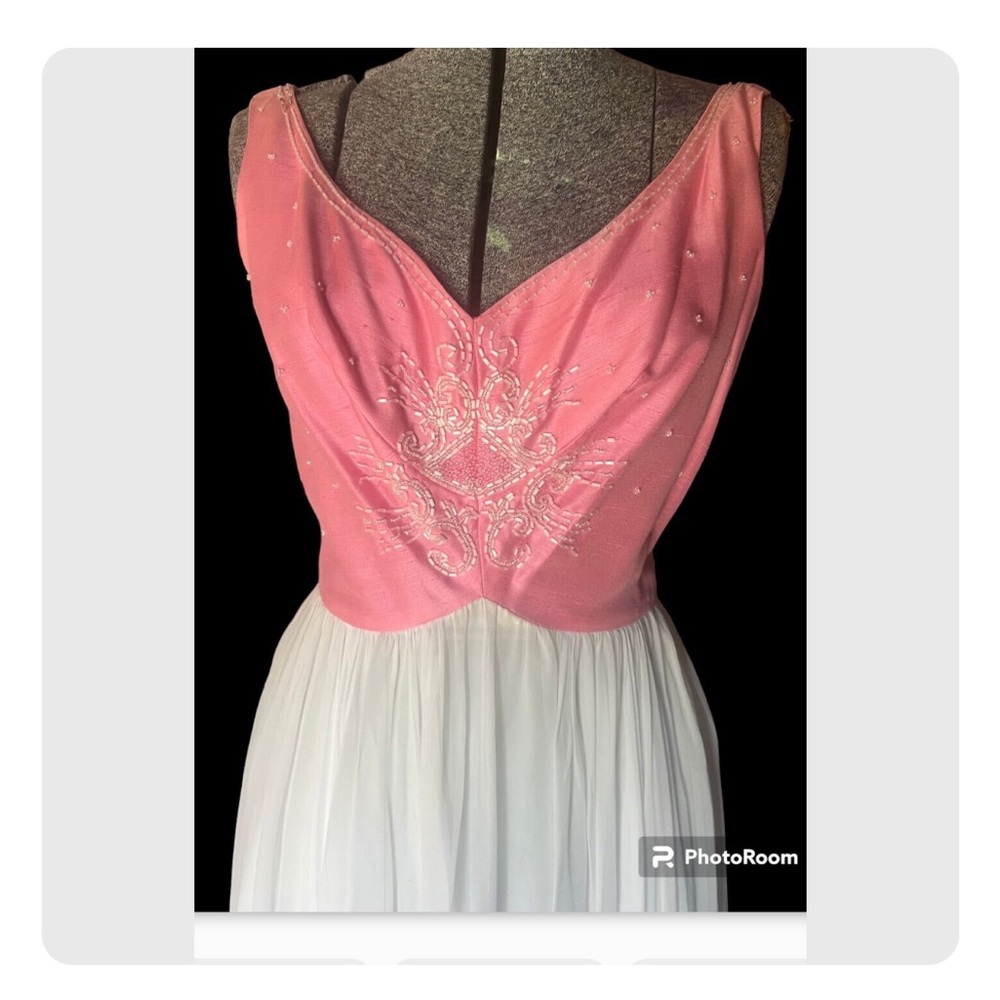 Beautiful vintage 50s pink and white dress As is - Picture 5 of 10